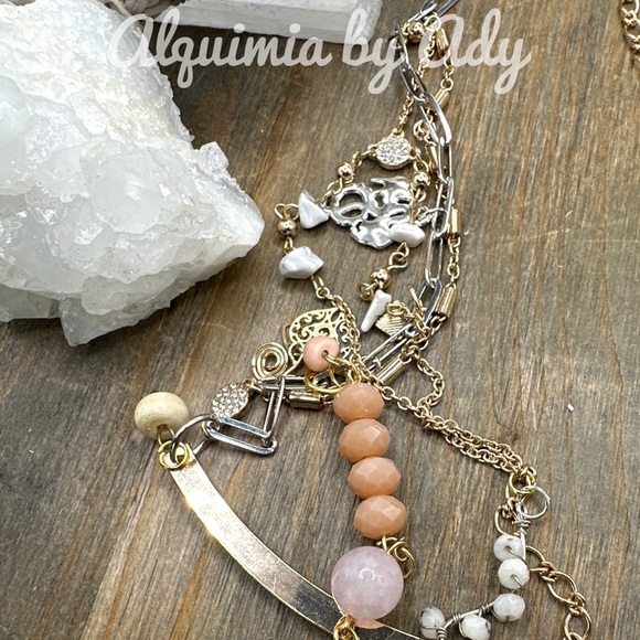 Pink quartz Howlite flower agate chunky layered multi charms necklace - Picture 4 of 5